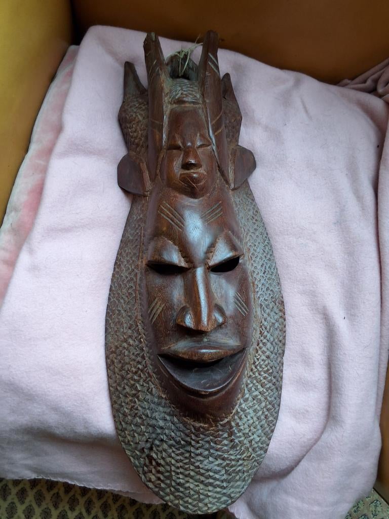 Handgesneden origineel Afrikaans Houten Masker groot izgs, Antiek en Kunst, Kunst | Niet-Westerse kunst, Ophalen of Verzenden