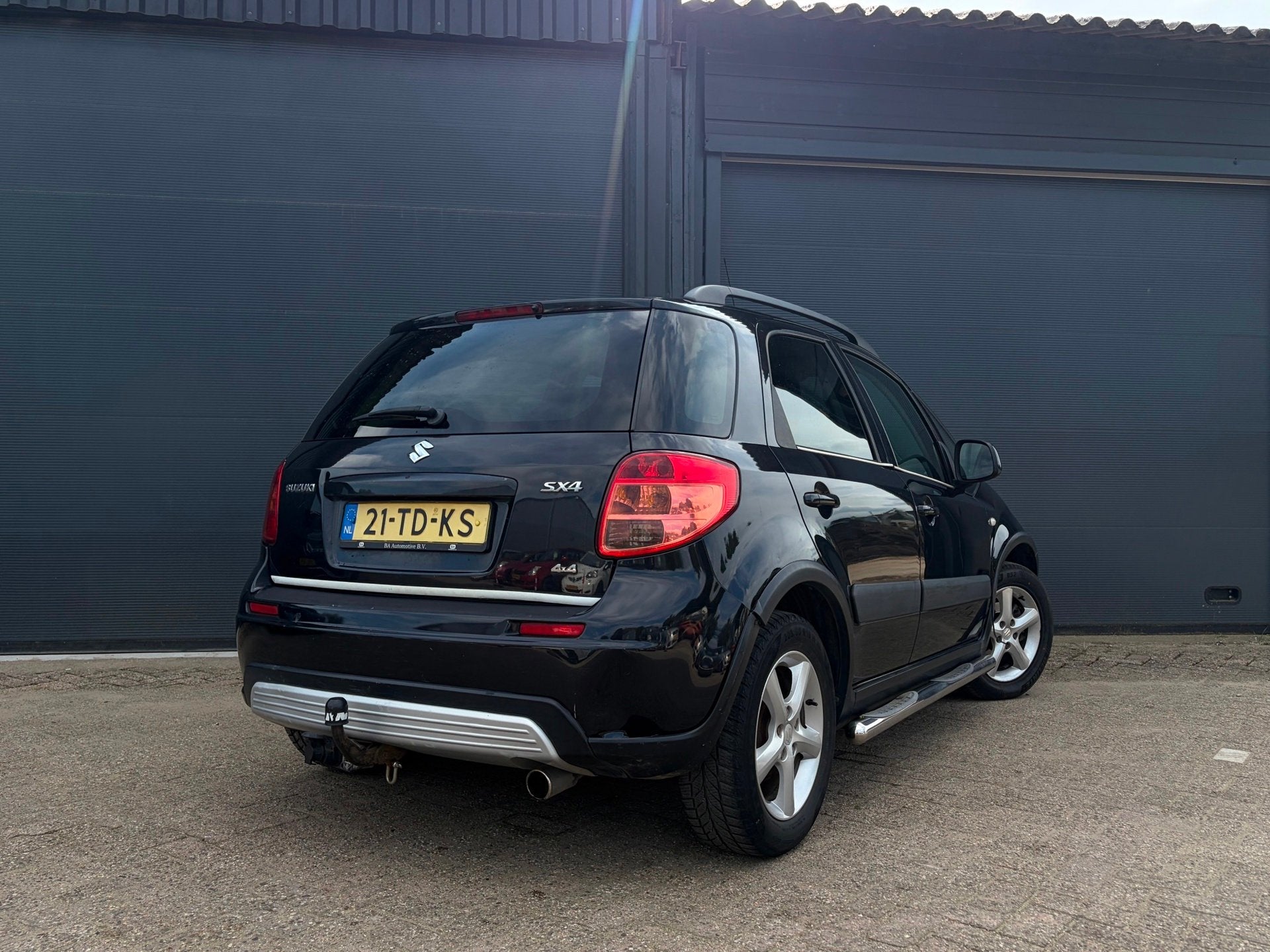Suzuki SX4 1.6 | 5 Deurs | Airco | 1Ste Eigenaar | Apk 01-20, Gebruikt, 4 cilinders, 1165 kg, Zwart