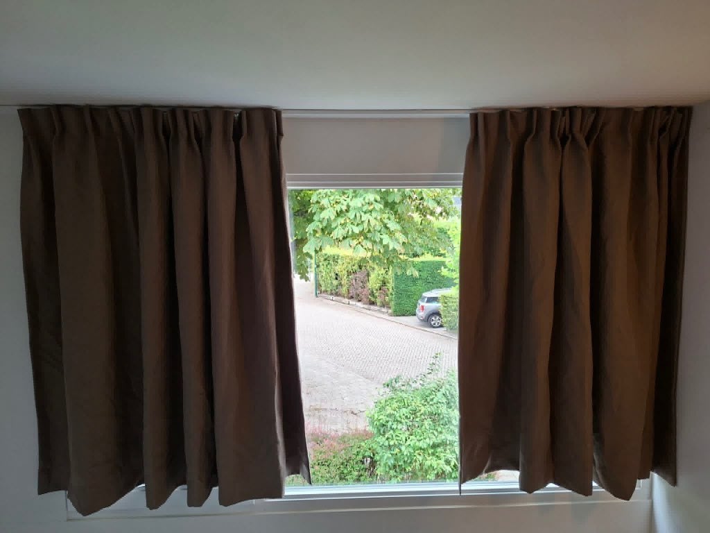Mooi verduisterende gordijnen (kleur taupe), Ophalen, Zo goed als nieuw, Gordijn, Verduisterend