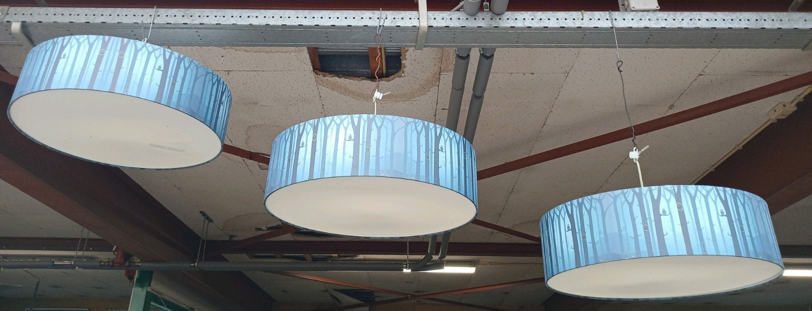 Set van 3 hanglampen met bos- en uilenprint, Ophalen of Verzenden, Gebruikt, Metaal, Kinderkamer, Speels, Bos, Uilen