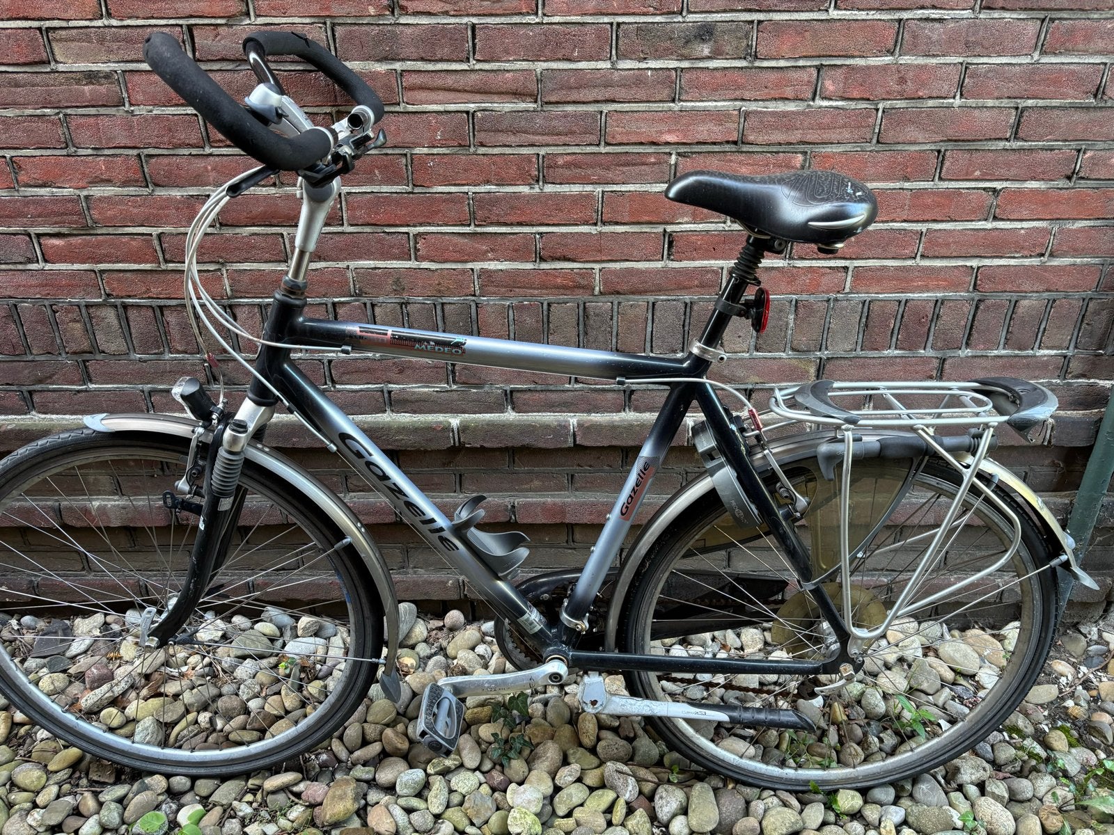 Gazelle Medeo hybridefiets - Gebruikt, Fietsen en Brommers, Fietsen | Heren | Herenfietsen, Gebruikt, Velgrem, Versnellingen, Ophalen of Verzenden