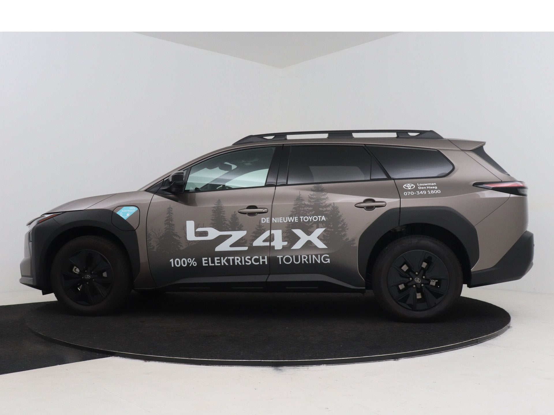 Toyota bZ4X Touring Executive AWD 75 kWh Full options | 10 j, Automaat, 204 min, 24 min, Leder en Stof
