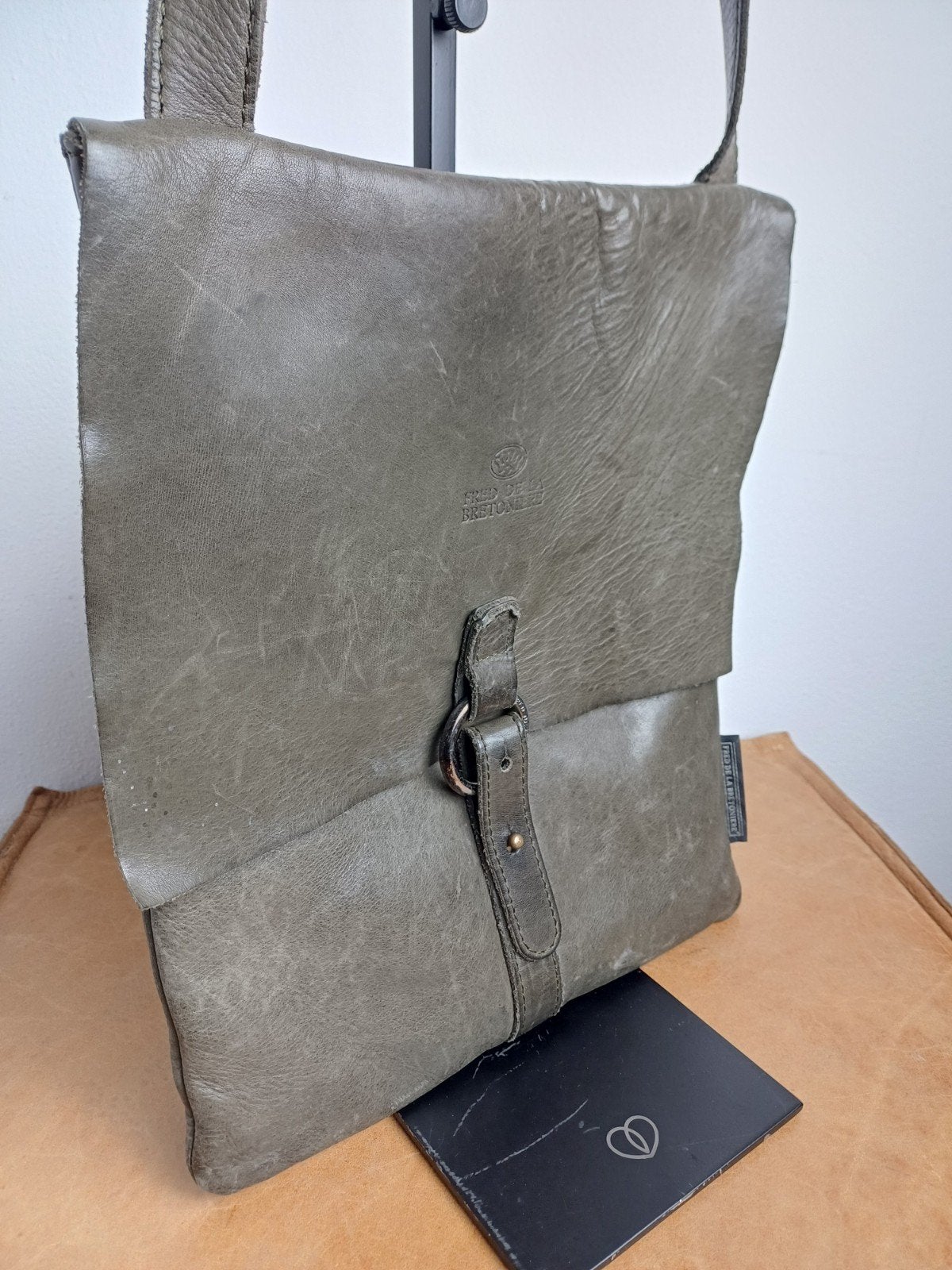 Crossbody tas grijs Fred de la Bretoniere, Ophalen of Verzenden, Zo goed als nieuw, Grijs, Leer