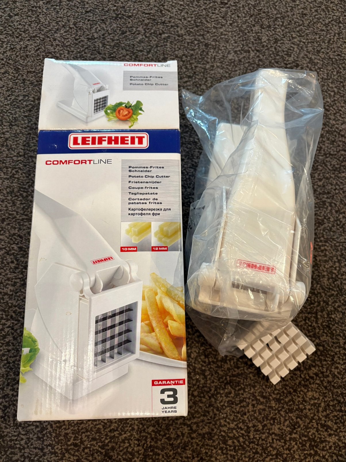 Leifheit frietsnijder/groentesnijder met 2 mes inzet stukken, Ophalen of Verzenden, Zo goed als nieuw