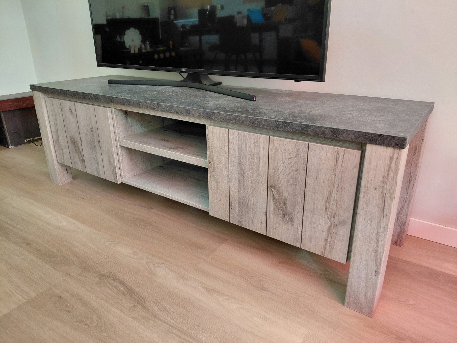 tv kast, Ophalen, 150 tot 200 cm, Zo goed als nieuw, Minder dan 100 cm