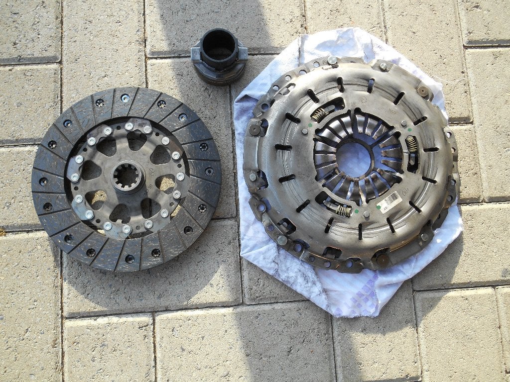 Foto 8 van BMW koppelingsset E36 E39 E46 E85 Z3