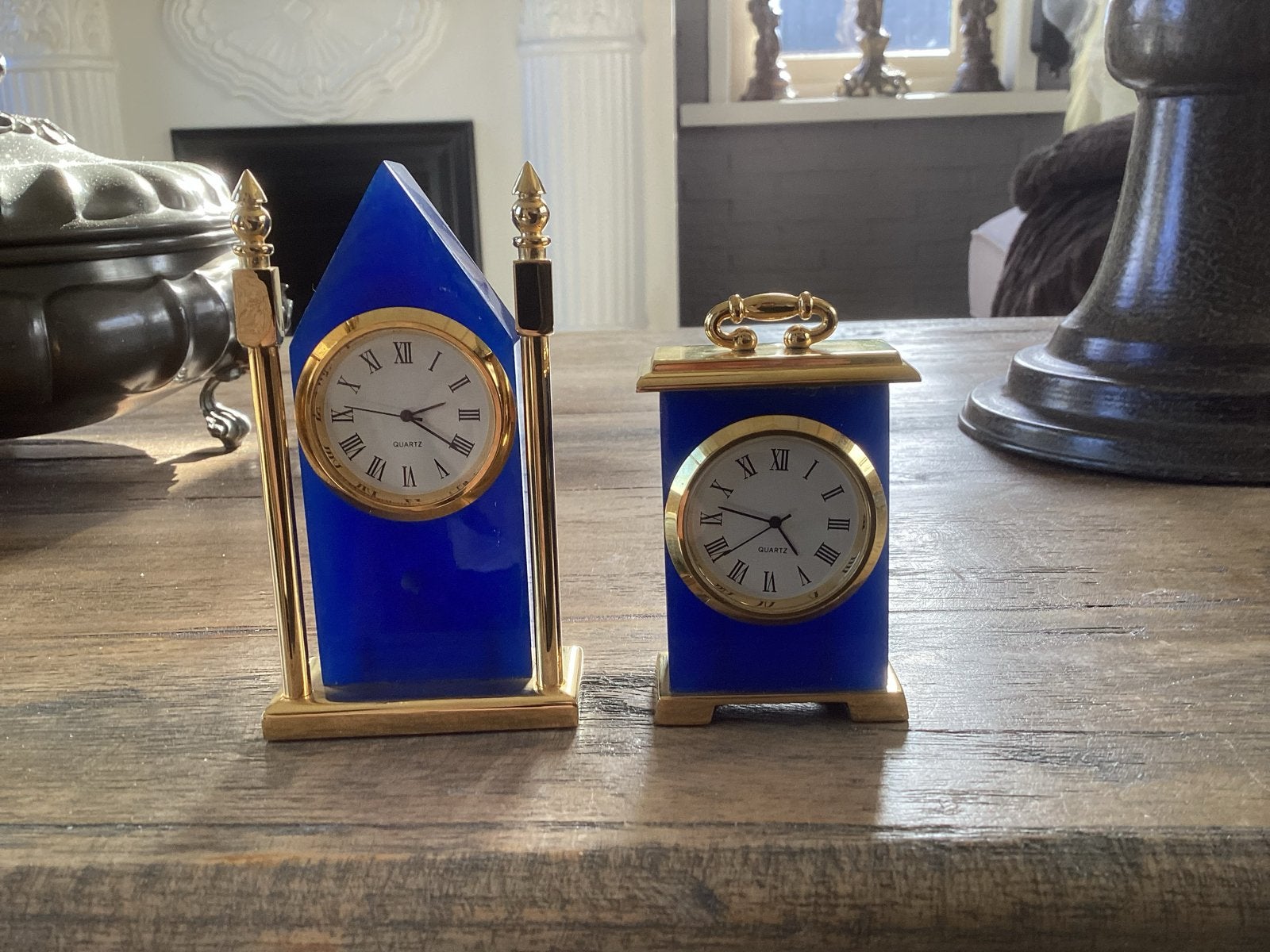 Set van 2 vintage blauwe kwartsklokjes met gouden accenten, Ophalen of Verzenden