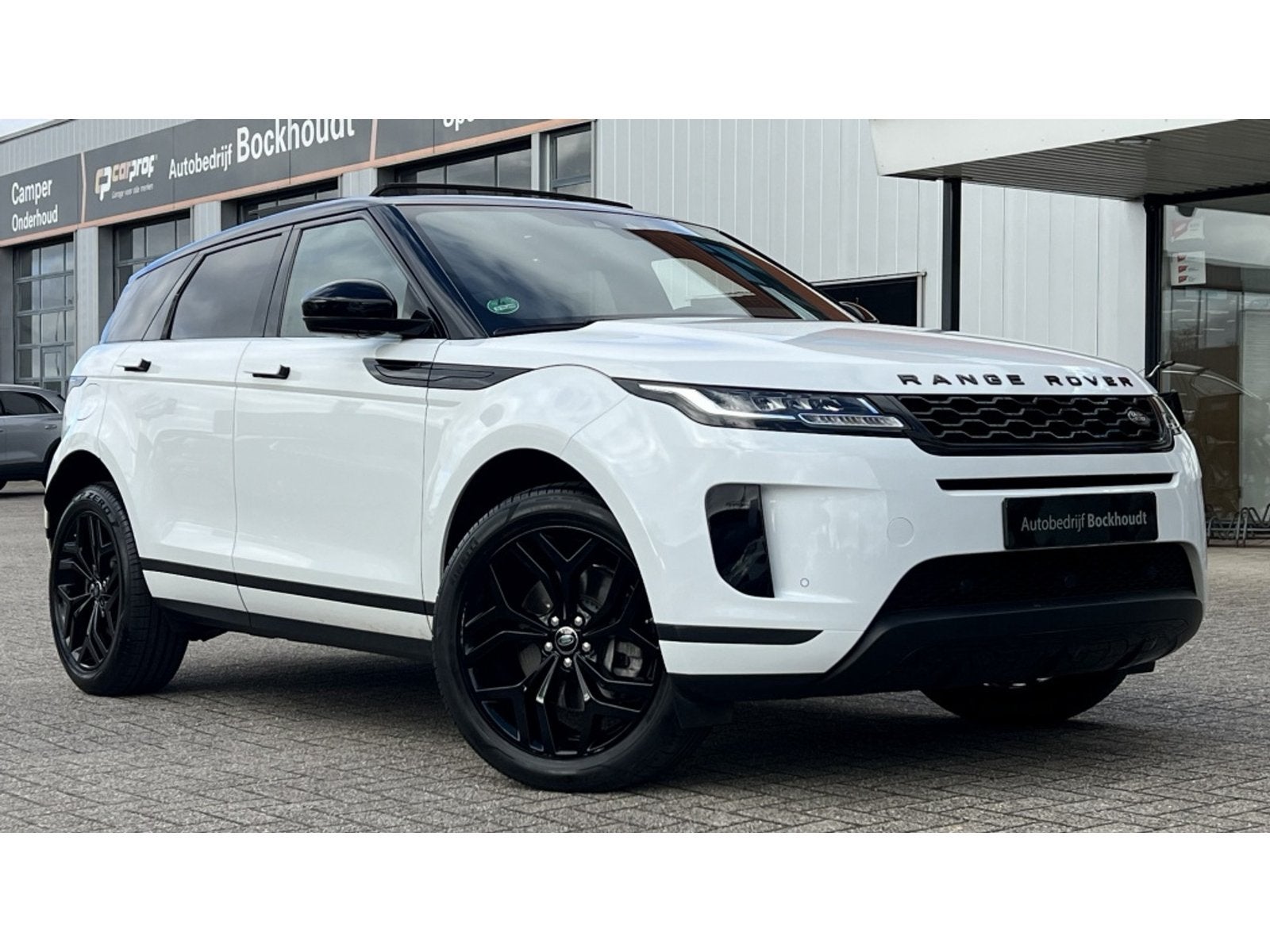 Land Rover Range Rover Evoque P300e 309pk Phev AWD Aut 2020, Auto's, Automaat, Achterwielaandrijving, 1498 cc, Zwart