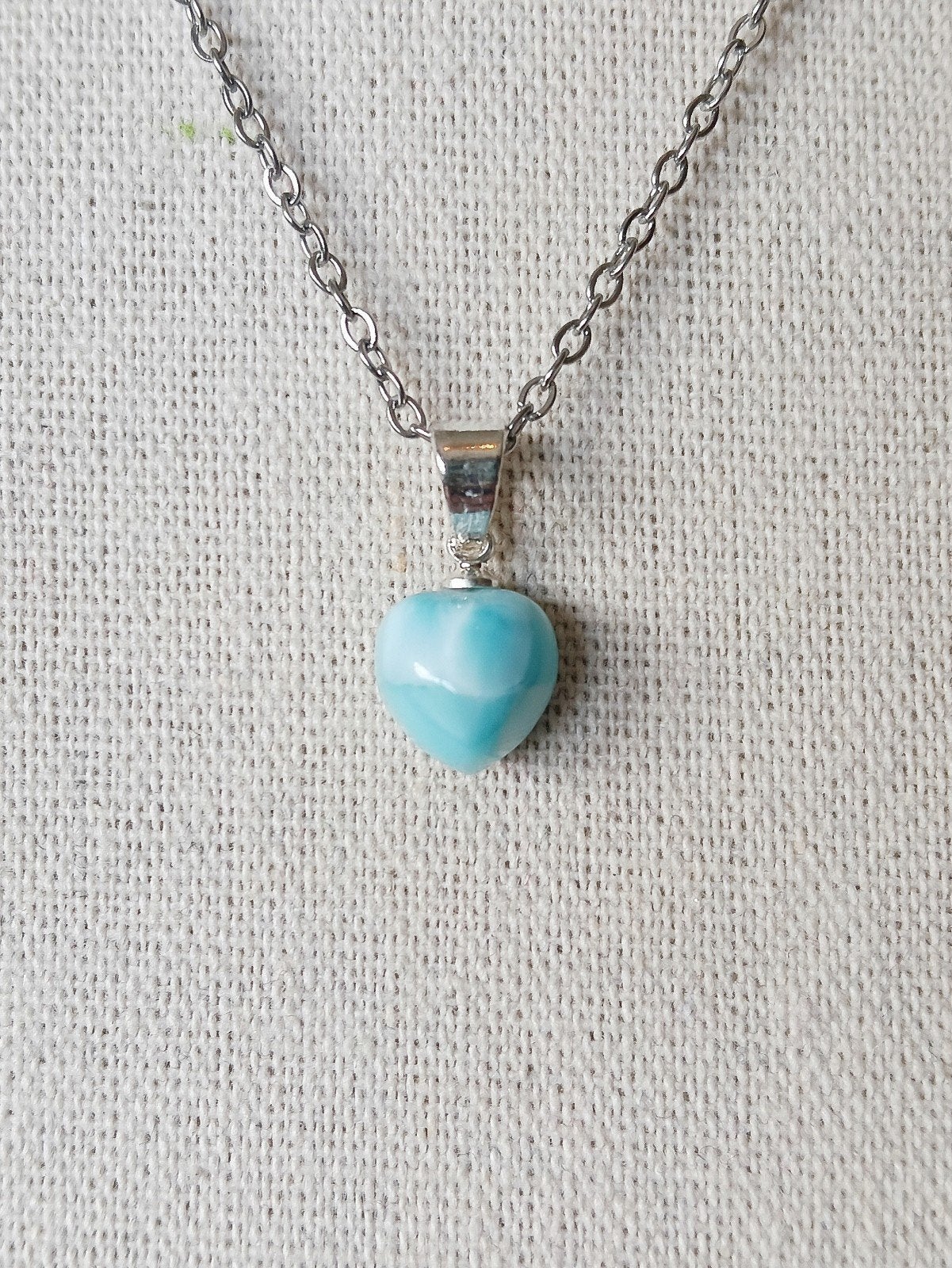 Prachtige Larimar hart hanger van natuurlijke edelsteen - s9, Sieraden, Tassen en Uiterlijk, Kettingen, Blauw, Nieuw, Ophalen of Verzenden