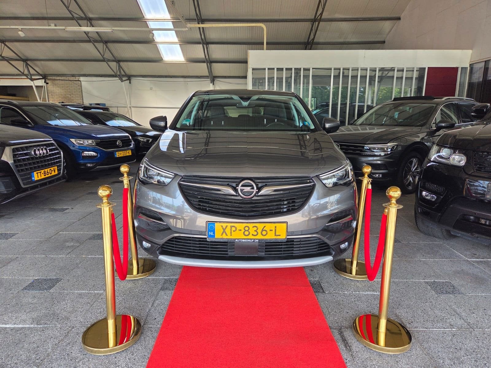 Opel Grandland X 1.5 CDTi AUT NAVI Executive 2019! EURO6, Auto's, Gebruikt, Euro 6, 4 cilinders, Diesel