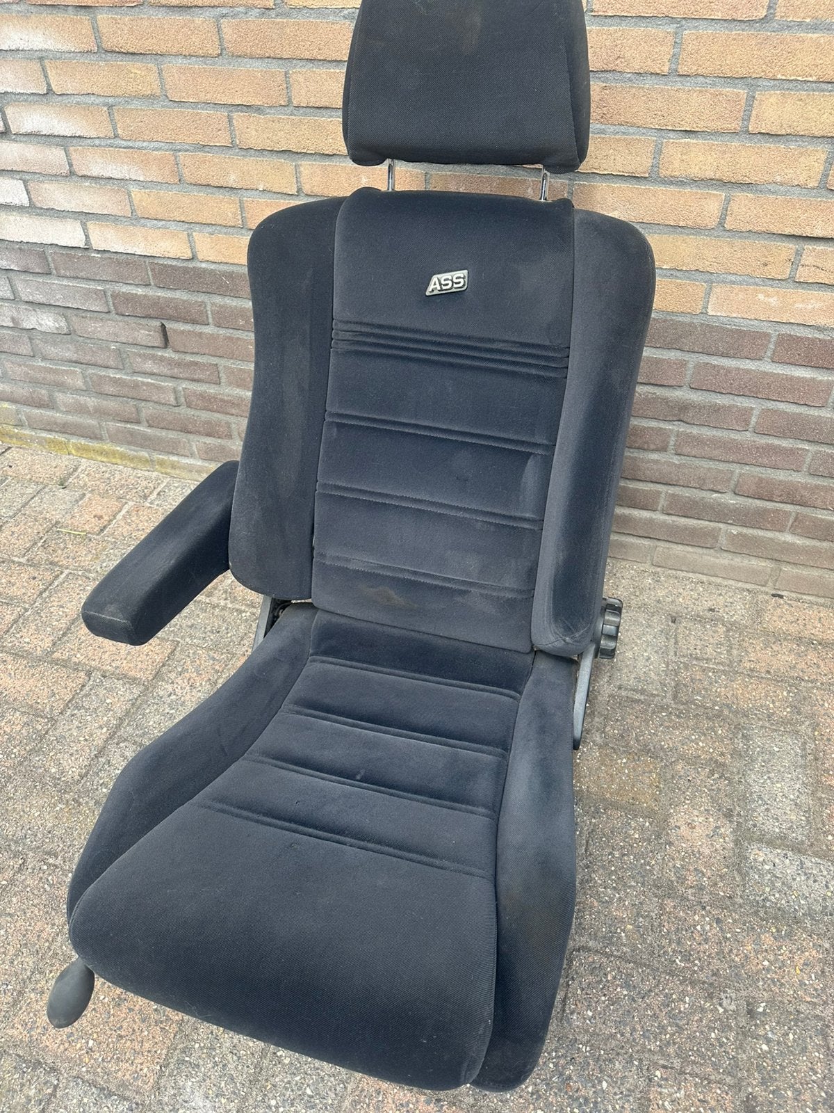Ass Autostoel, Ophalen, Gebruikt