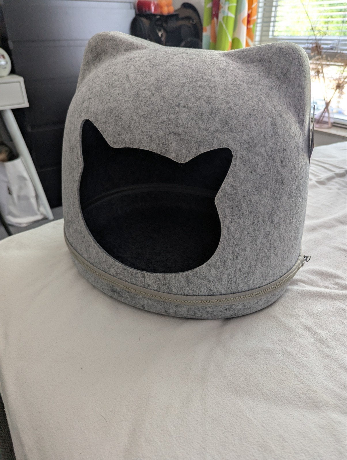 Katten huis, van vilt. Grijs. Nieuw, Ophalen, Nieuw