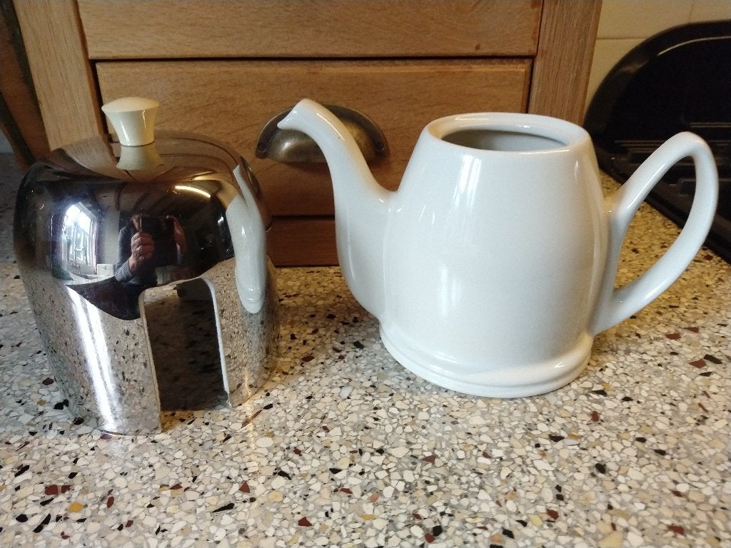 Guy degrenne salam-the theepot gebroken wit porselein, Ophalen of Verzenden, Zo goed als nieuw, Steen/keramiek, Overige typen