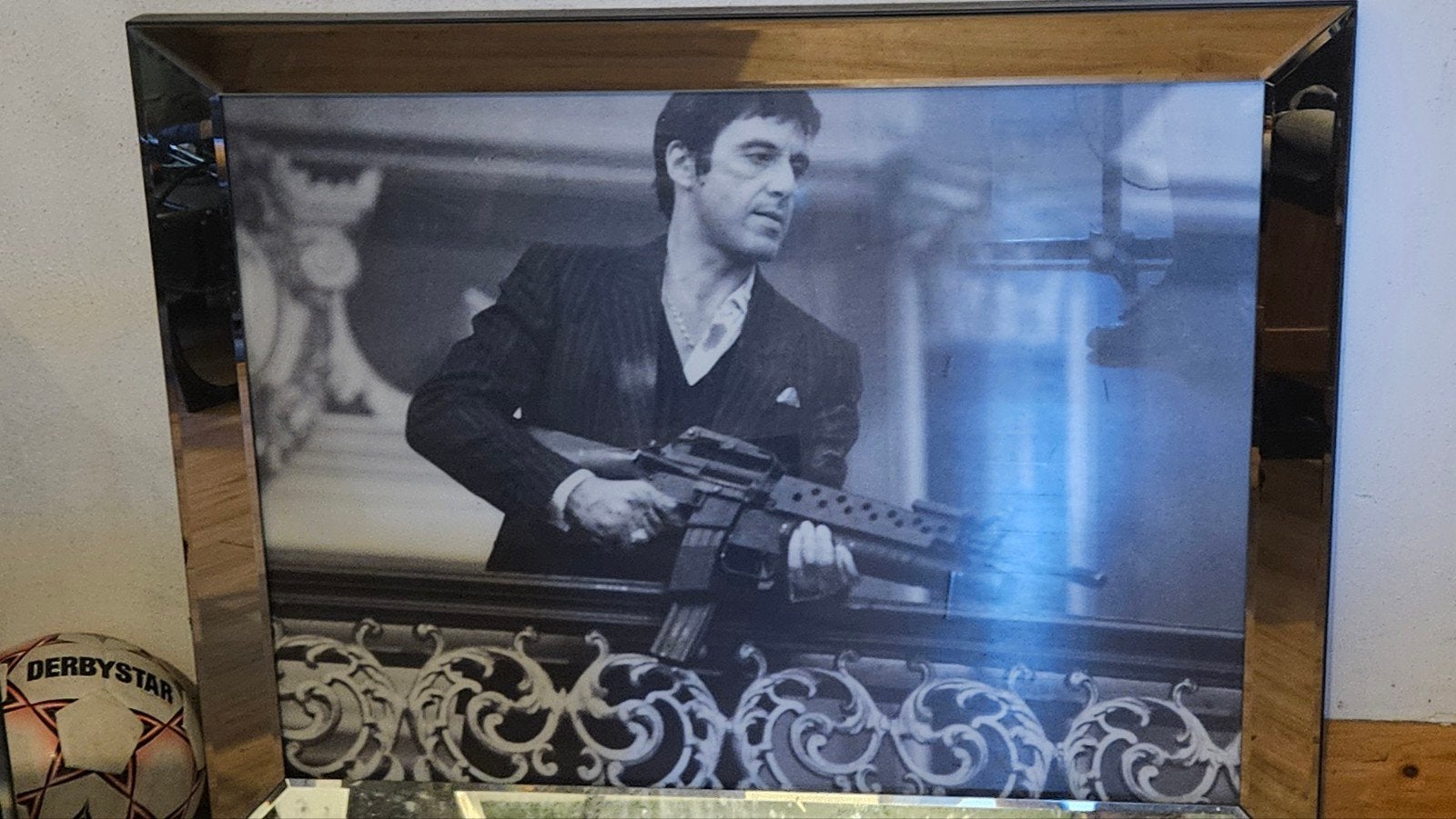 Antonio Montana foto met lijst, Huis en Inrichting, Ophalen, Ingelijst werk, Grijs, Met afbeelding