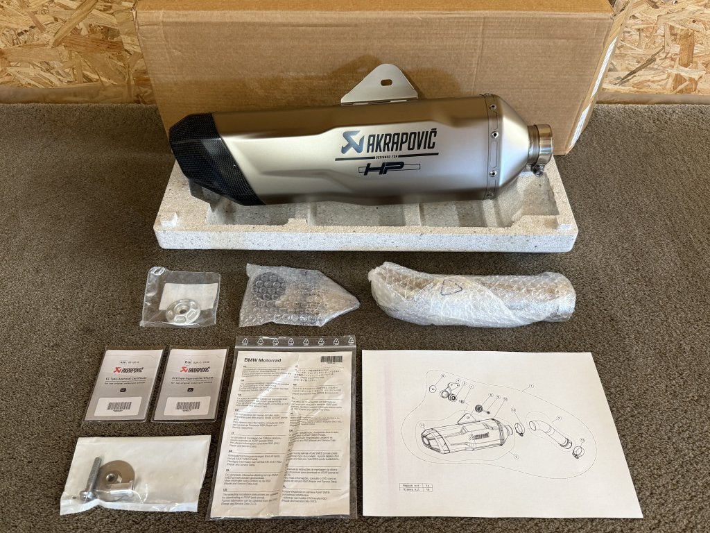 Akrapovic uitlaat demper BMW F750GS F850GS Adventure 18-23, Motoren, Onderdelen | BMW, Verzenden, Nieuw, Info@bmw-motorrad-welt.com