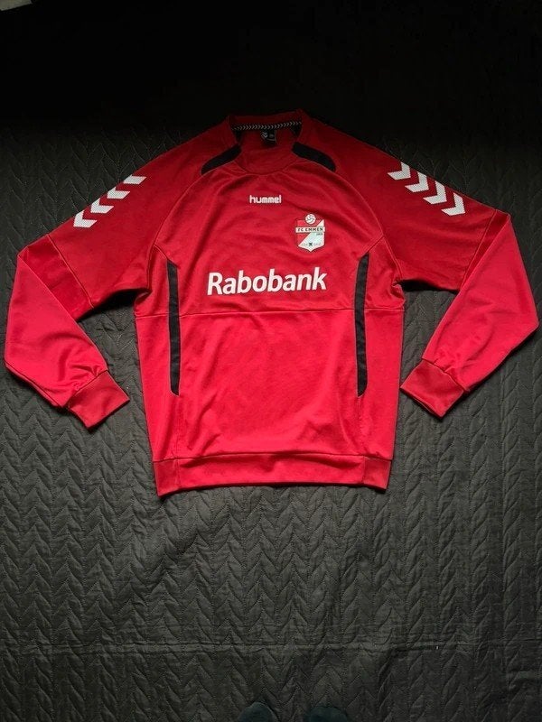 Sort trui Hummel M, FC Emmen, Voetbal, Gedragen, Rood, Hummel