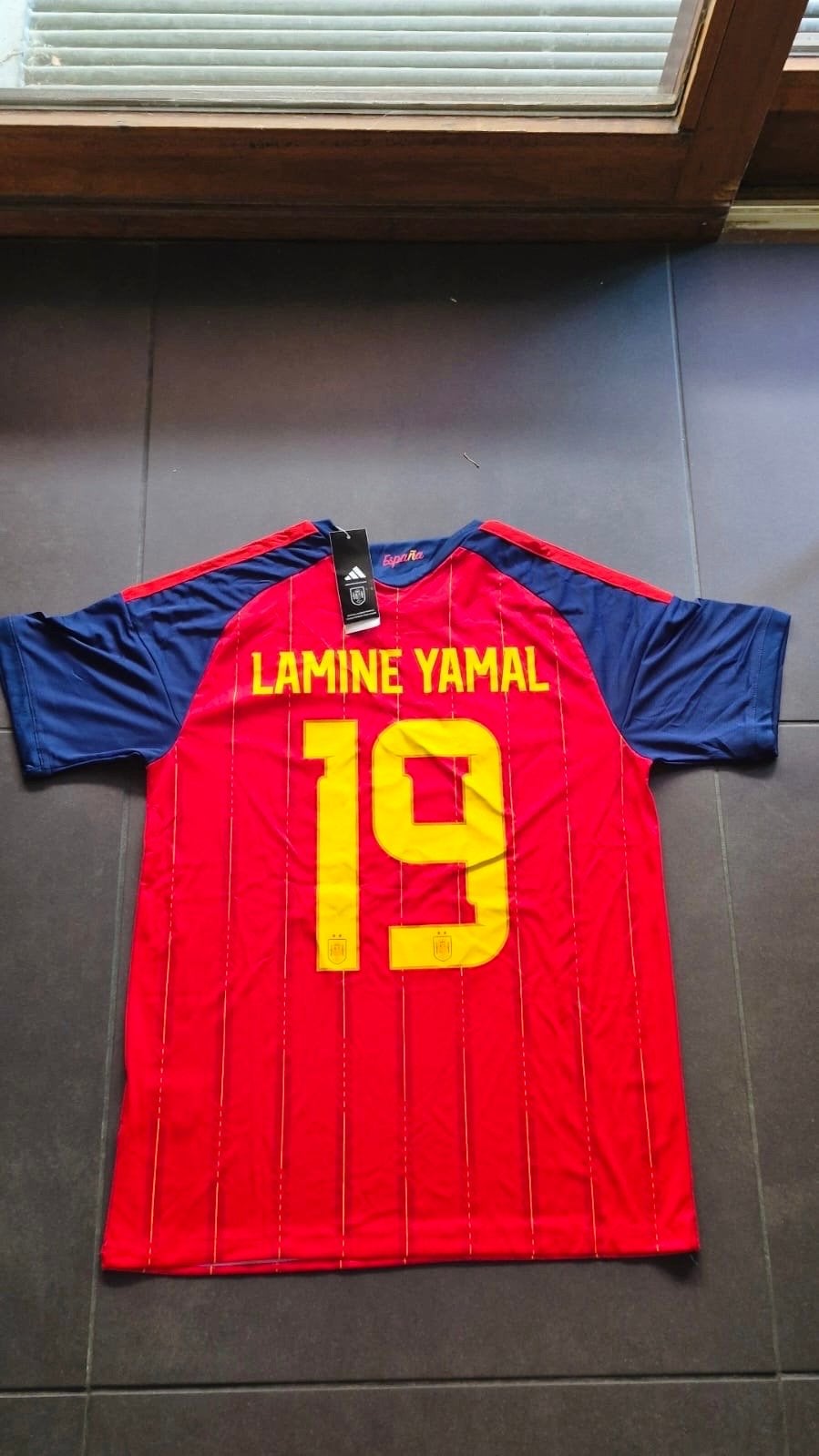 Lamine yamal shirt 2star️ maat S