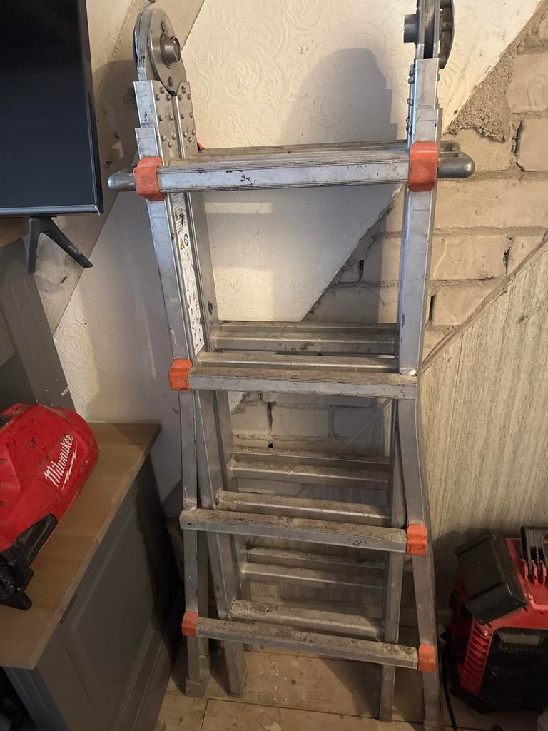WAKU ladder 4x4 opvoubare ladder / uitschuifbare ladder, Doe-het-zelf en Verbouw, Ladders en Trappen, Ophalen, Gebruikt, 4 meter of meer