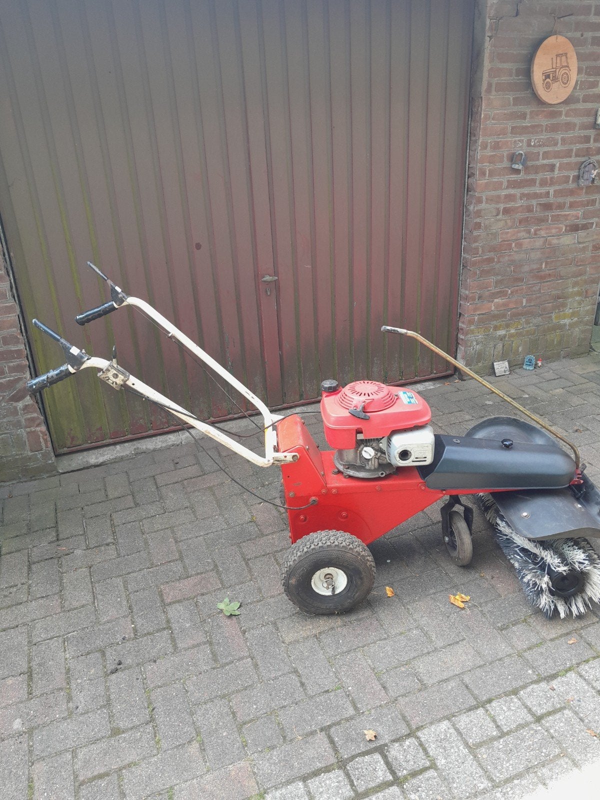 tielburger bezem, Tuin en Terras, Verticuteermachines, Ophalen, Benzine