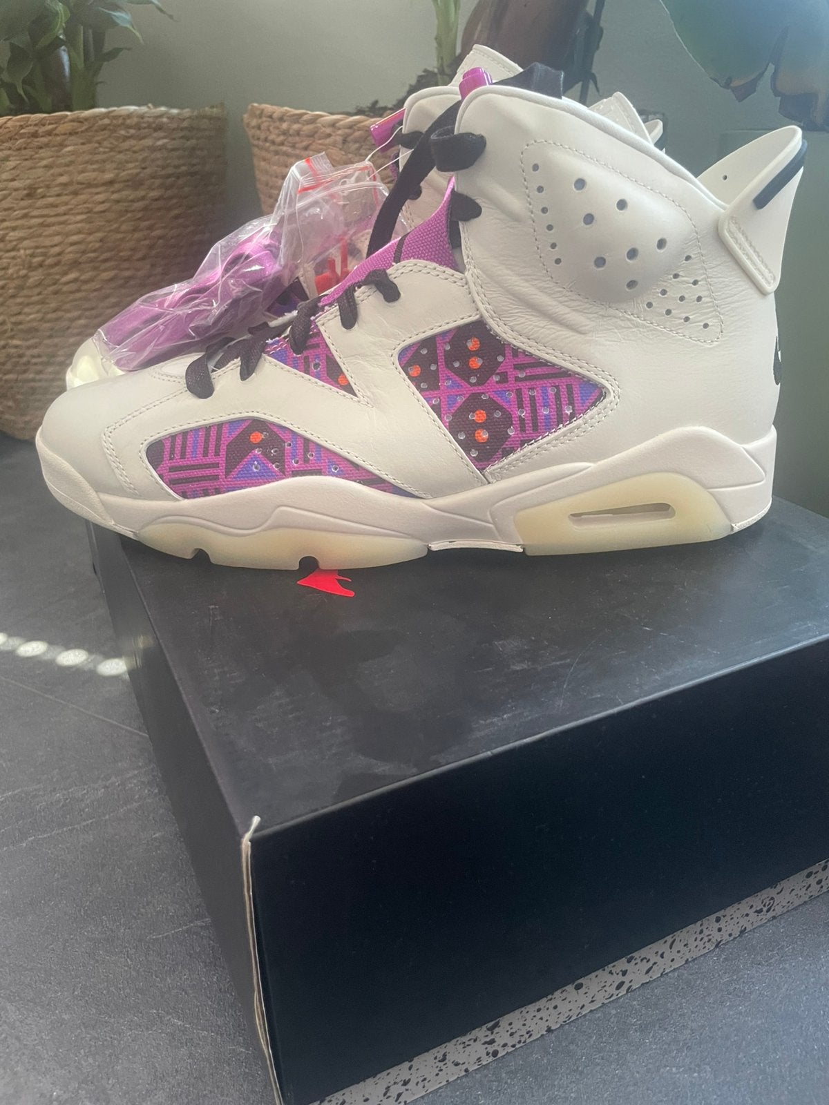 Nike Air Jordan 6 Retro Quai 54! Nieuw! Maat 43! OG, Ophalen of Verzenden, Zo goed als nieuw, Sneakers of Gympen
