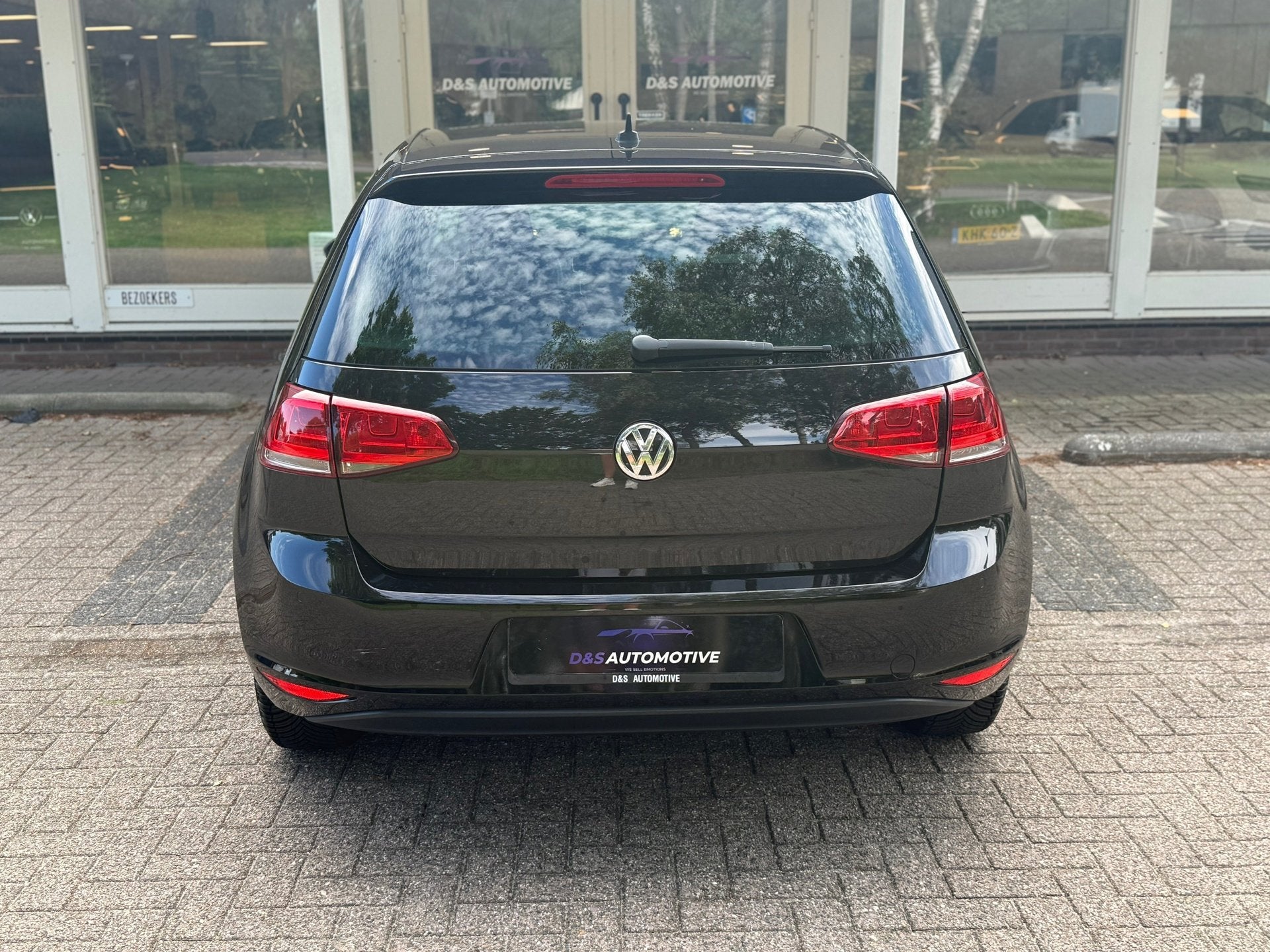 Foto 8 van Volkswagen Golf 1.2 TSI Allstar CRUISE/STOELV/PDC/CLIMA,NAVI