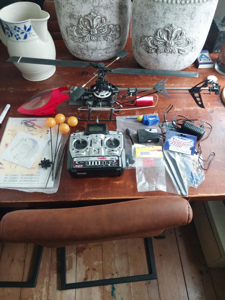 RC Helikopter met afstandsbediening en accessoires, Hobby en Vrije tijd, Ophalen of Verzenden