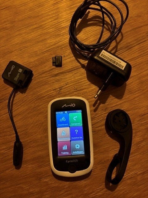 Mio cyclo 305 fietscomputer compleet, Fietsen en Brommers, Fietsaccessoires | Fietscomputers, Ophalen of Verzenden, Cadanssensor