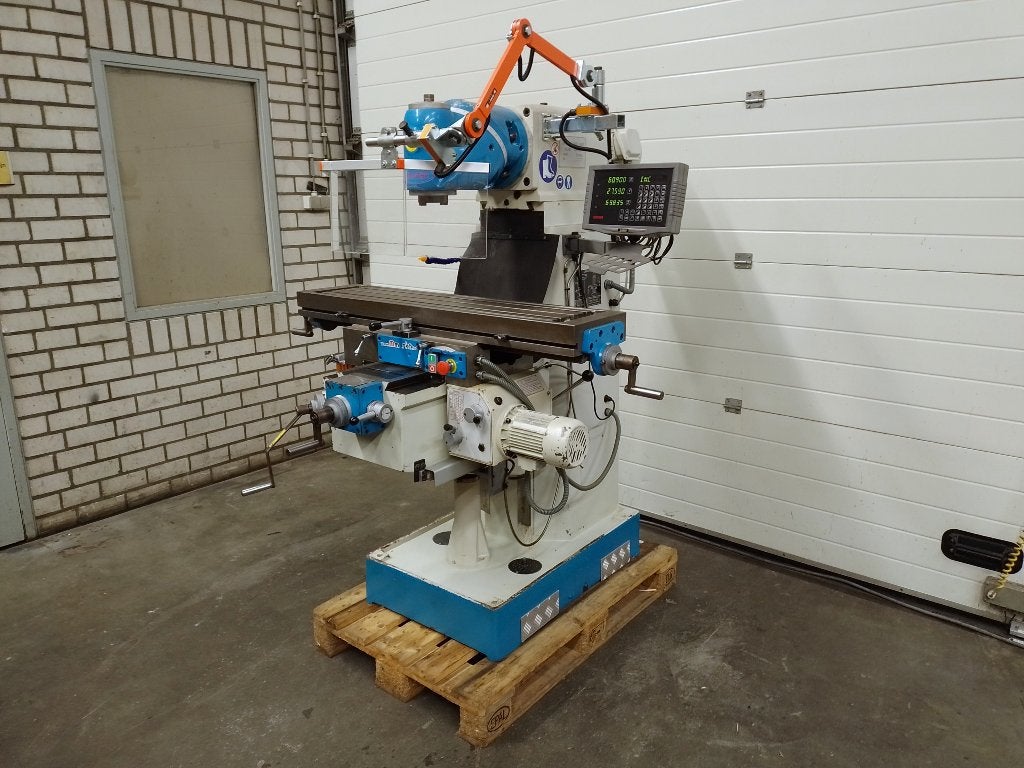 Grote Turnier freesmachine, digitale uitlezing, Doe-het-zelf en Verbouw, Draaibanken, Ophalen of Verzenden, Gebruikt, Freesbank