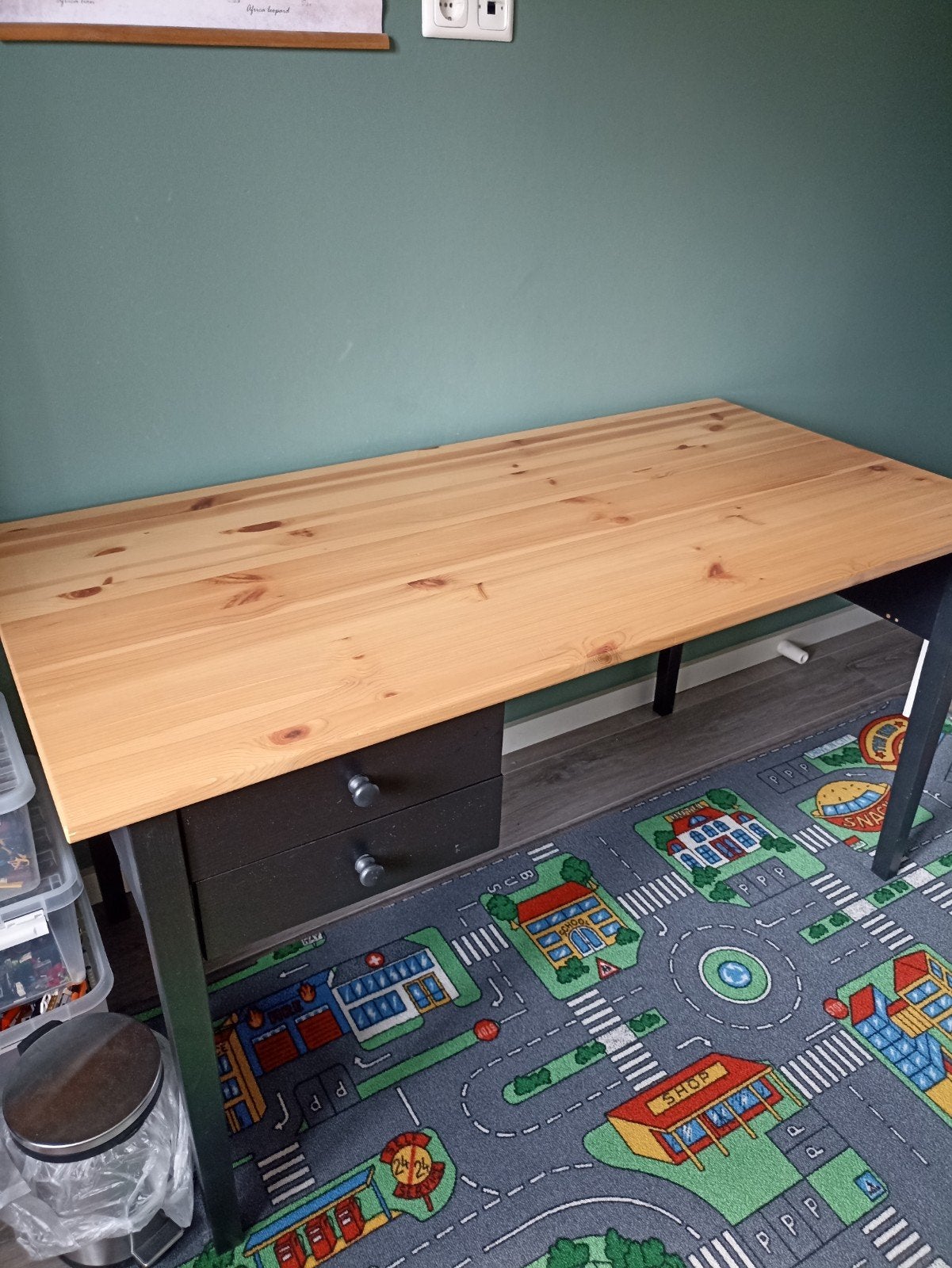 Houten bureau met lades, Huis en Inrichting, Ophalen, Met lades, Gebruikt, Hout