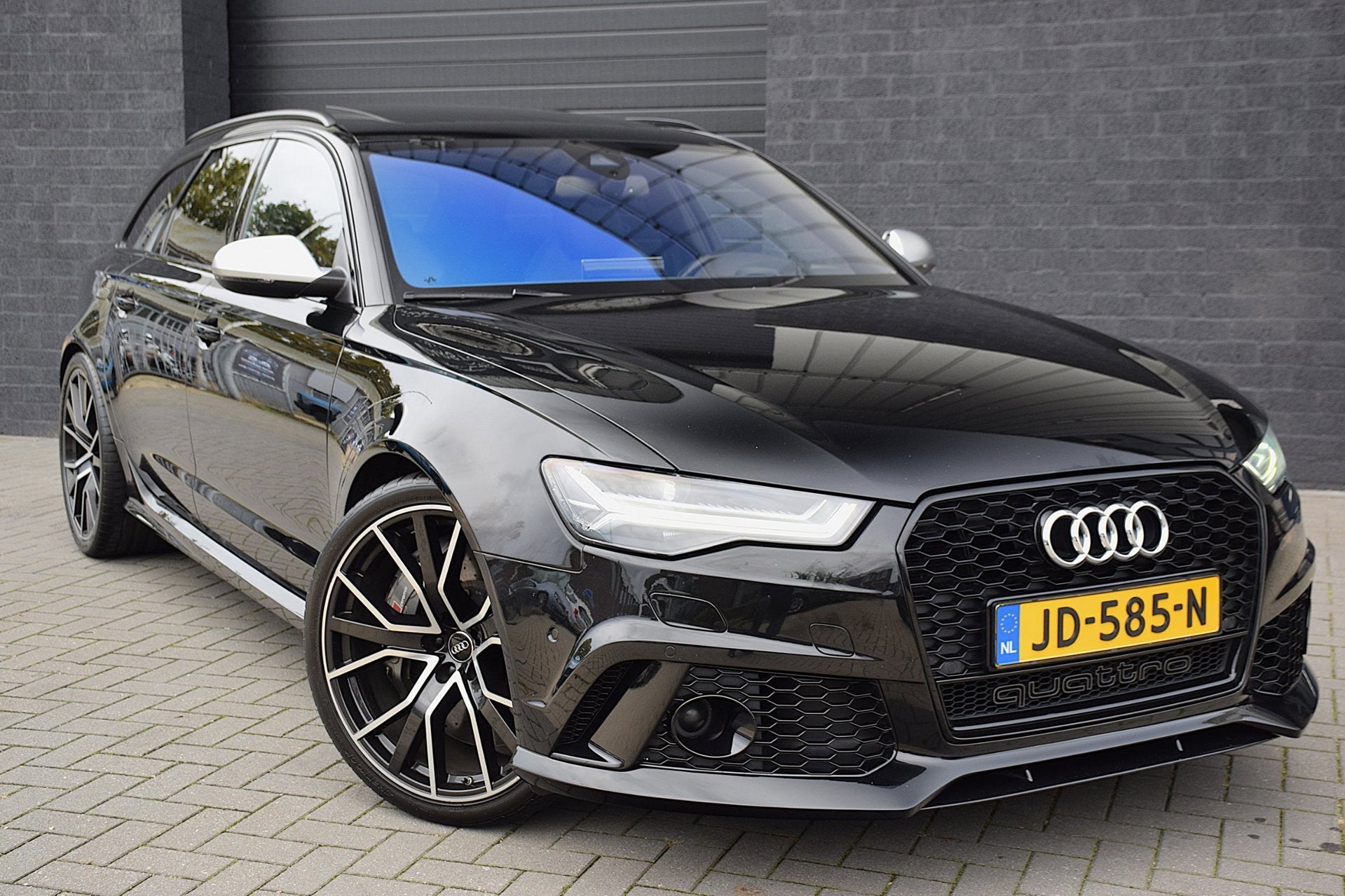 Audi RS6