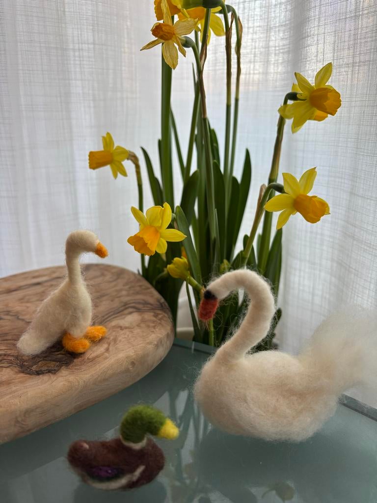Set van 3 handgemaakte vilten vijvervogels, Verzenden, Nieuw, Figuurtje(s)