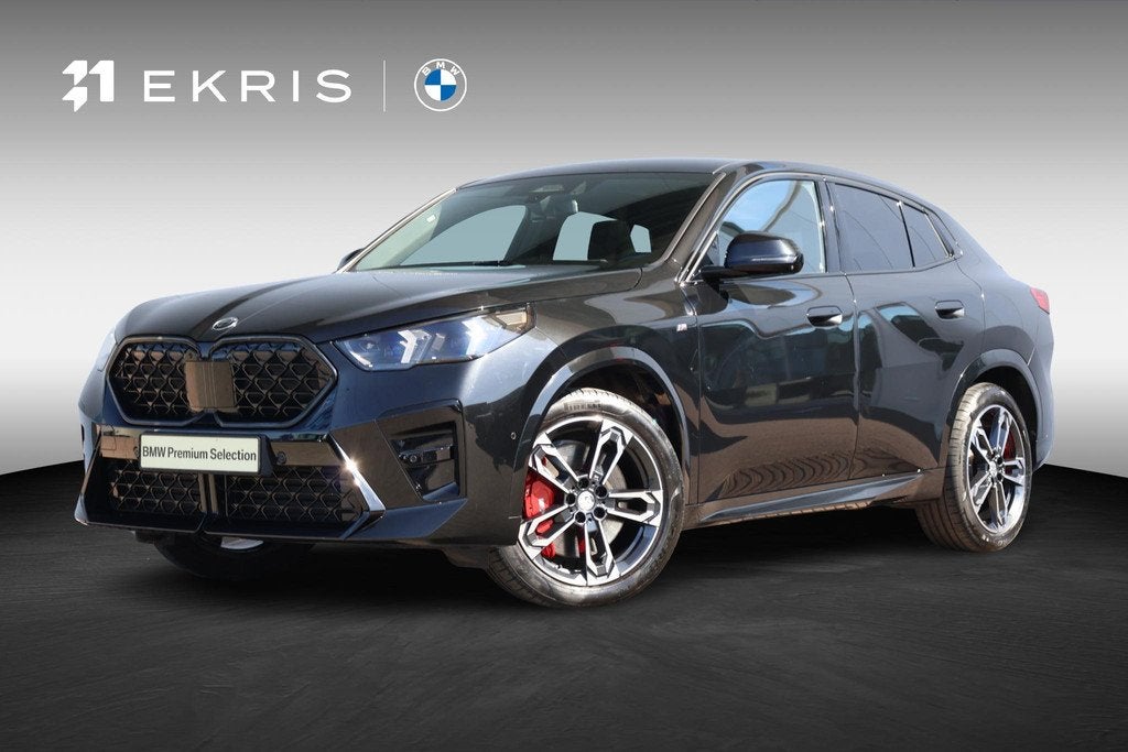 BMW X2 sDrive20i Launch Edition | Sport Pakket Pro | Head-Up, Auto's, BMW, Met garantie (alle), Zwart, Bedrijf, Stoelverwarming