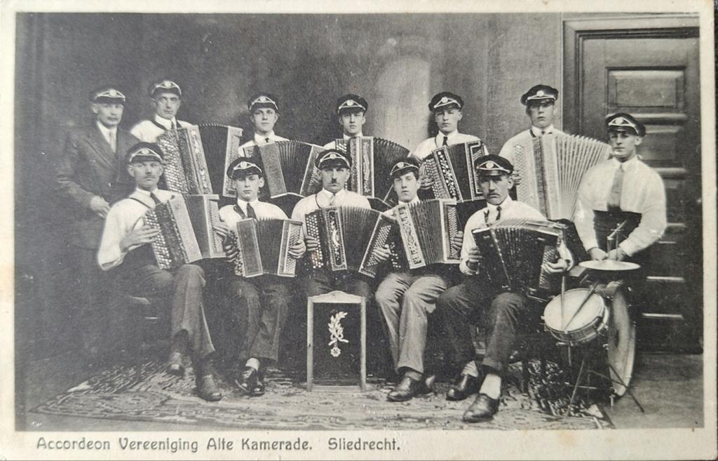 Sliedrecht, Accordeon vereeniging, Verzamelen, Ophalen of Verzenden