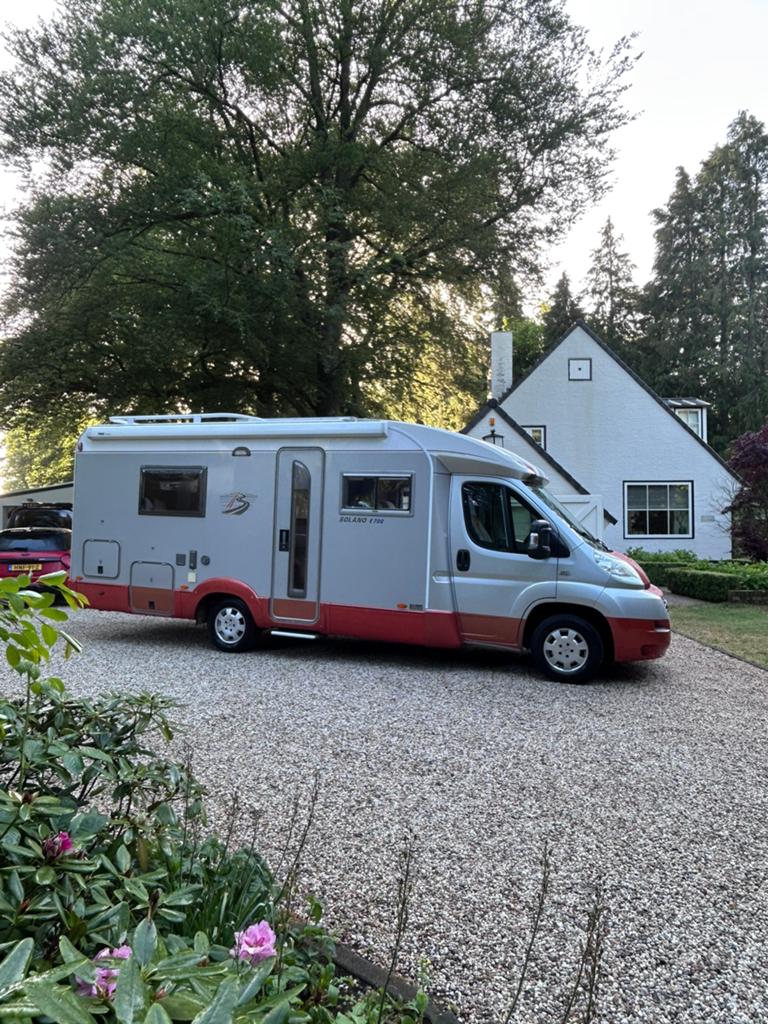 Burstner  bj2008 Fiat 3.0ltr 160pk enkele bedden automaat!!, Caravans en Kamperen, Campers, Ringverwarming, Fiat, Bedrijf, Diesel