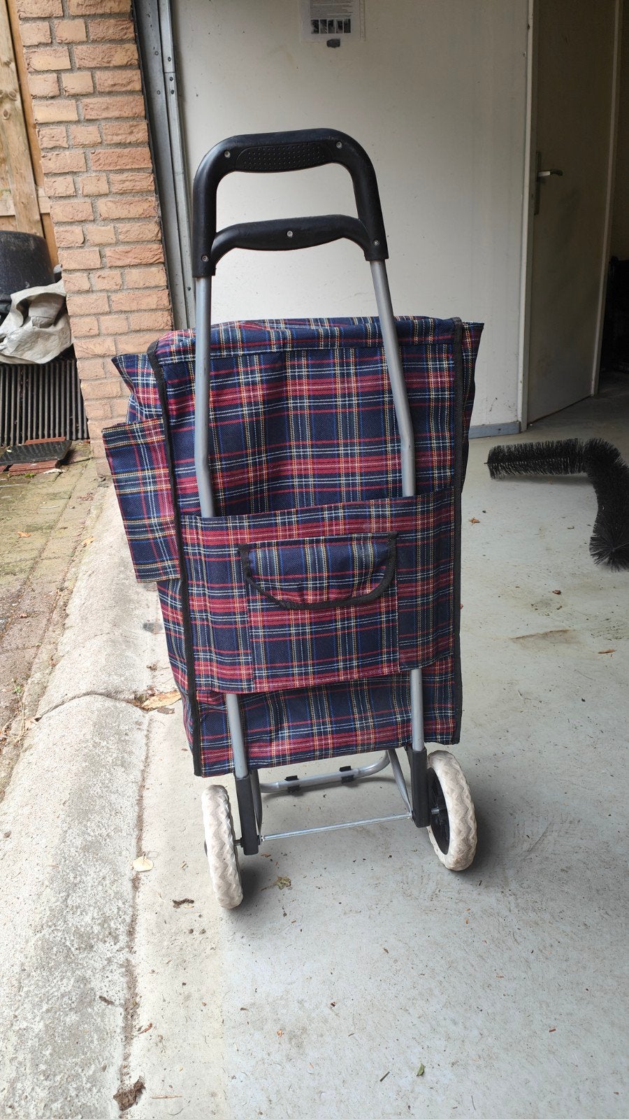 Shopper, Ophalen, Zo goed als nieuw, Zwart, 30 cm of meer