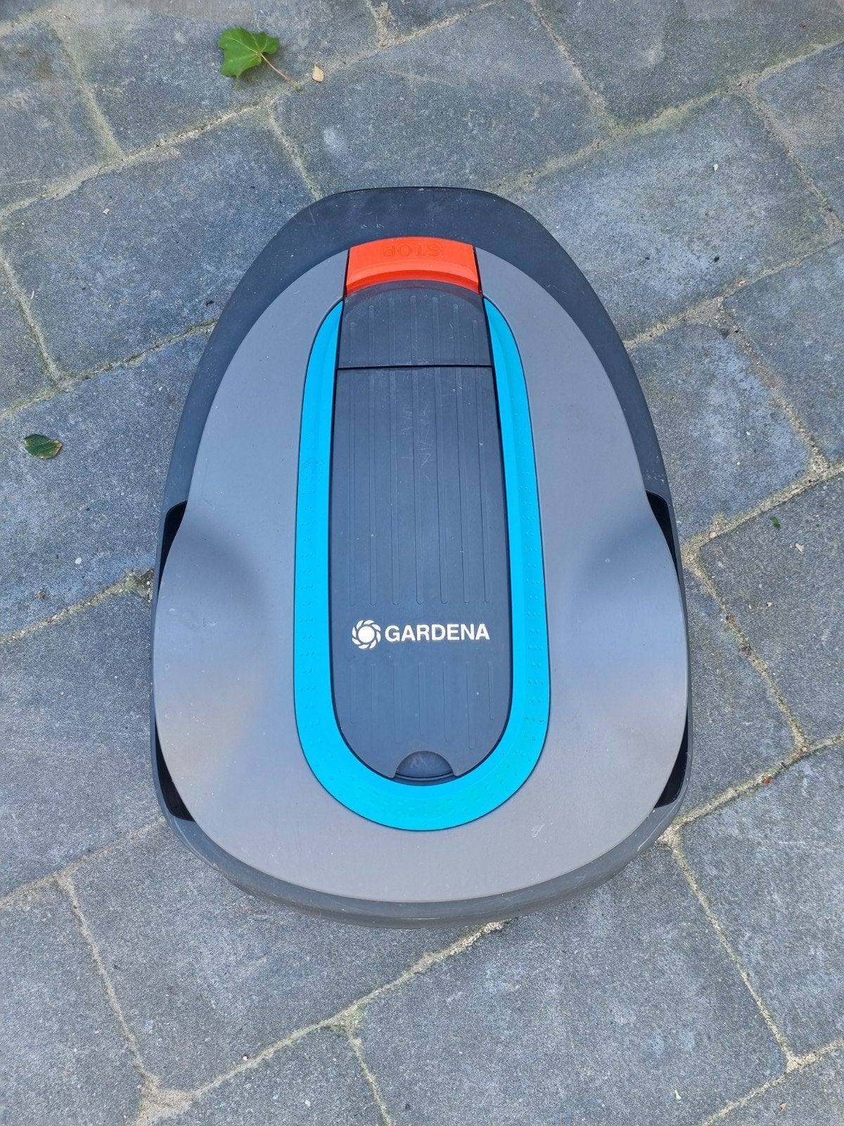 Gardena Sileno City 250 Robotmaaier - Zo goed als nieuw, Cirkelmaaier, Gebruikt, Minder dan 30 cm, Accu-grasmaaier