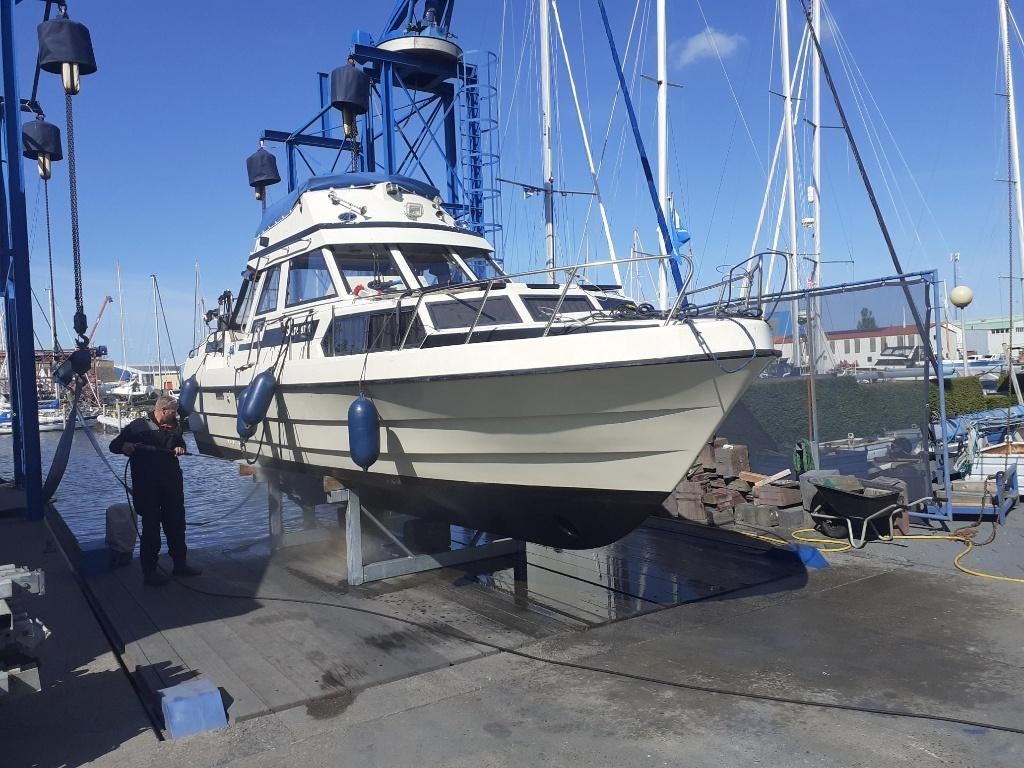 Kruizer [polyester kruizer flybridge bmw diesel], Albert Heijn, Ophalen of Verzenden