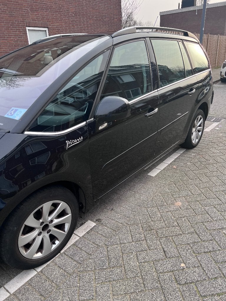 Citroën C4 (Grand) Picasso 1.6 THP EGS 7-ZITS 2011 opknapper, 7 stoelen, 75 €/maand, Particulier, 1598 cc
