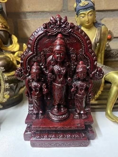 Hindoe-triade Vishnu, Lakshmi en Bhudevi, Ophalen of Verzenden, Gebruikt, Beeld(je), Hindoeïsme