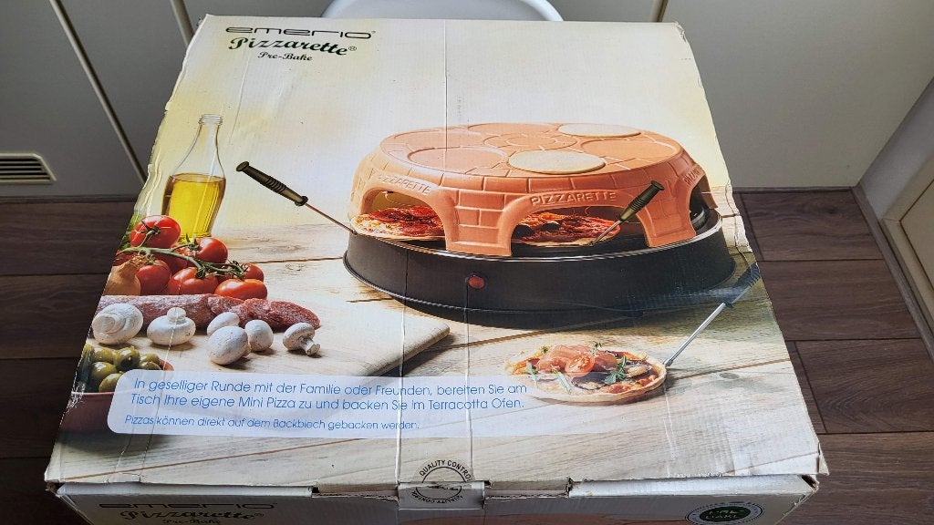 pizzarette 6 persoons, Ophalen, Gebruikt, Emerio