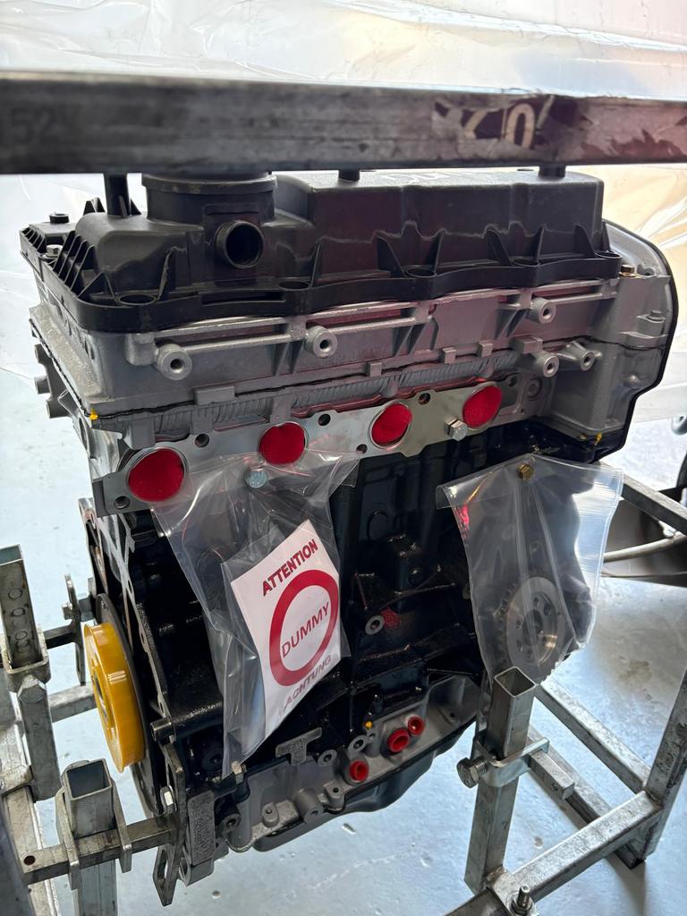 Motorblok 2.4 TD PUMA voor Land Rover Defender NIEUW, Ophalen, Nieuw, Land Rover
