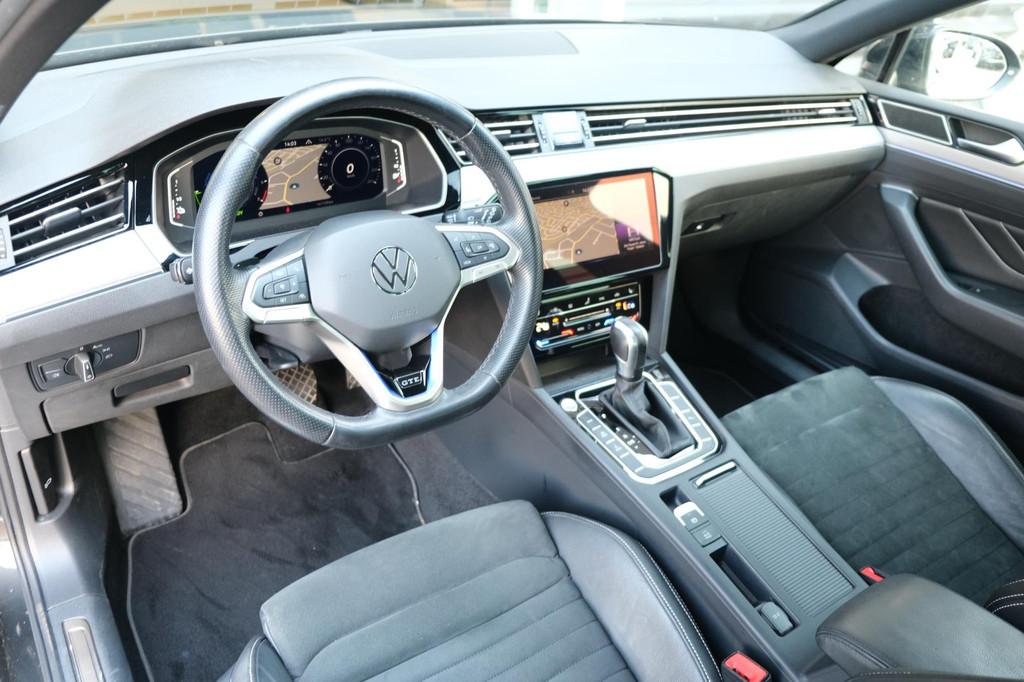 Volkswagen Passat Variant 1.4 TSI PHEV GTE 218 PK Pano Trek, Gebruikt, Zwart, 4 cilinders, USB