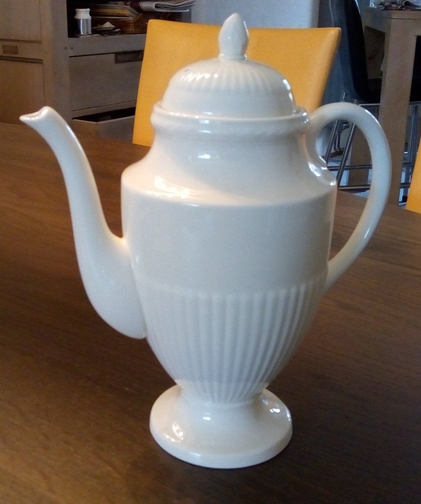hele mooie onbeschadigde koffiepot Wedgwood Edme, Huis en Inrichting, Klassiek, Overige typen, Ophalen of Verzenden, Zo goed als nieuw