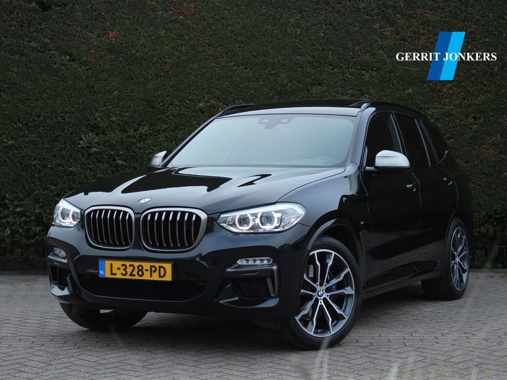 BMW X3 M40i xDrive High Executive | Panoramadak | Trekhaak, Automaat, Gebruikt, 2000 kg, Zwart