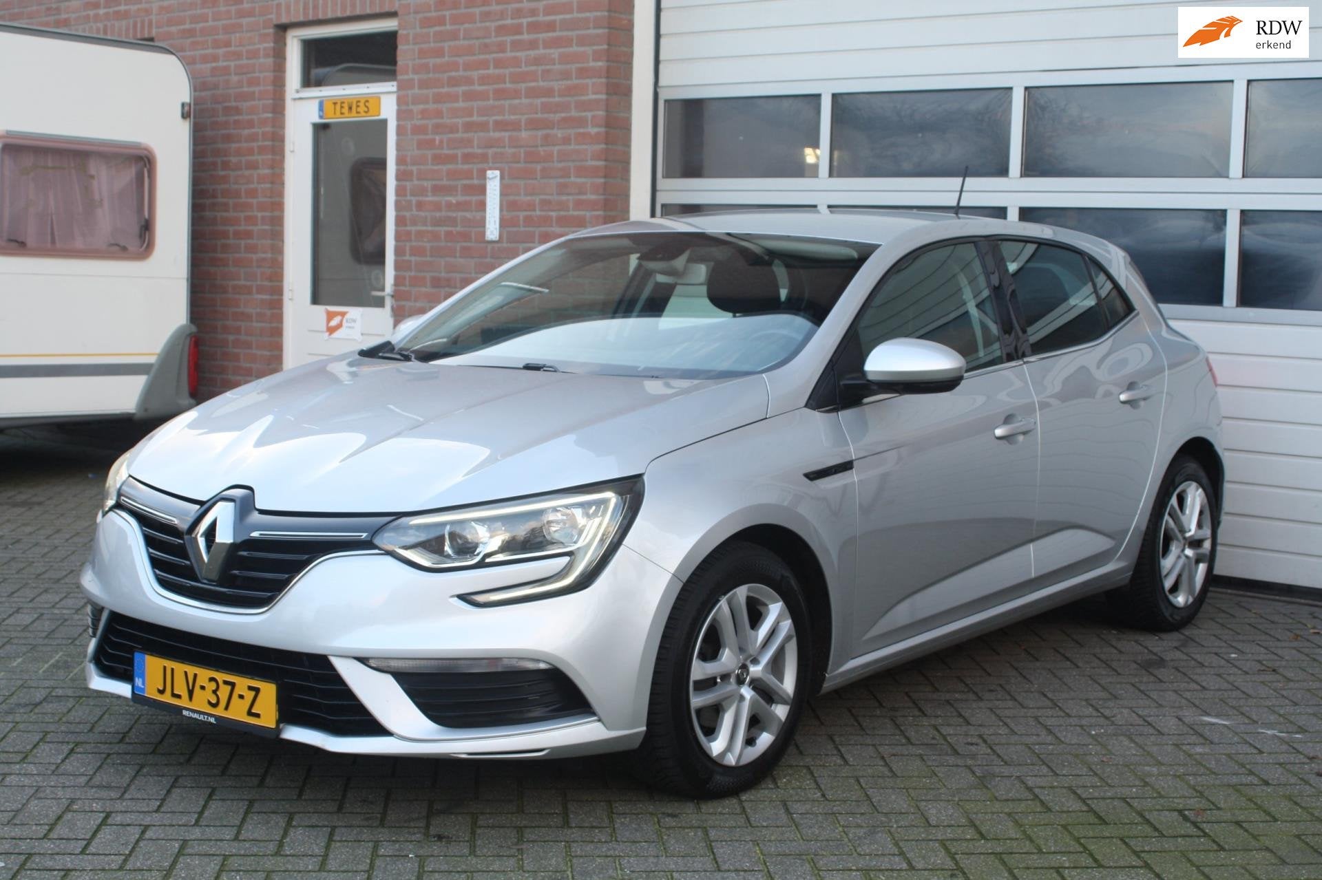 Renault MEGANE 1.5 Blue dCi Bose Airco, Navigatie, Car-Play,, Auto's, Renault, Voorwielaandrijving, Parkeersensor, Gebruikt, Euro 6