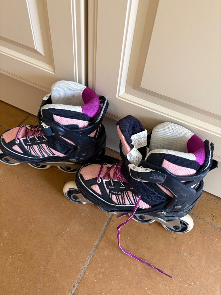 Oxelo inline skates roze/zwart - verstelbaar, Overige merken, Dames, Ophalen of Verzenden, Inline skates 4 wielen