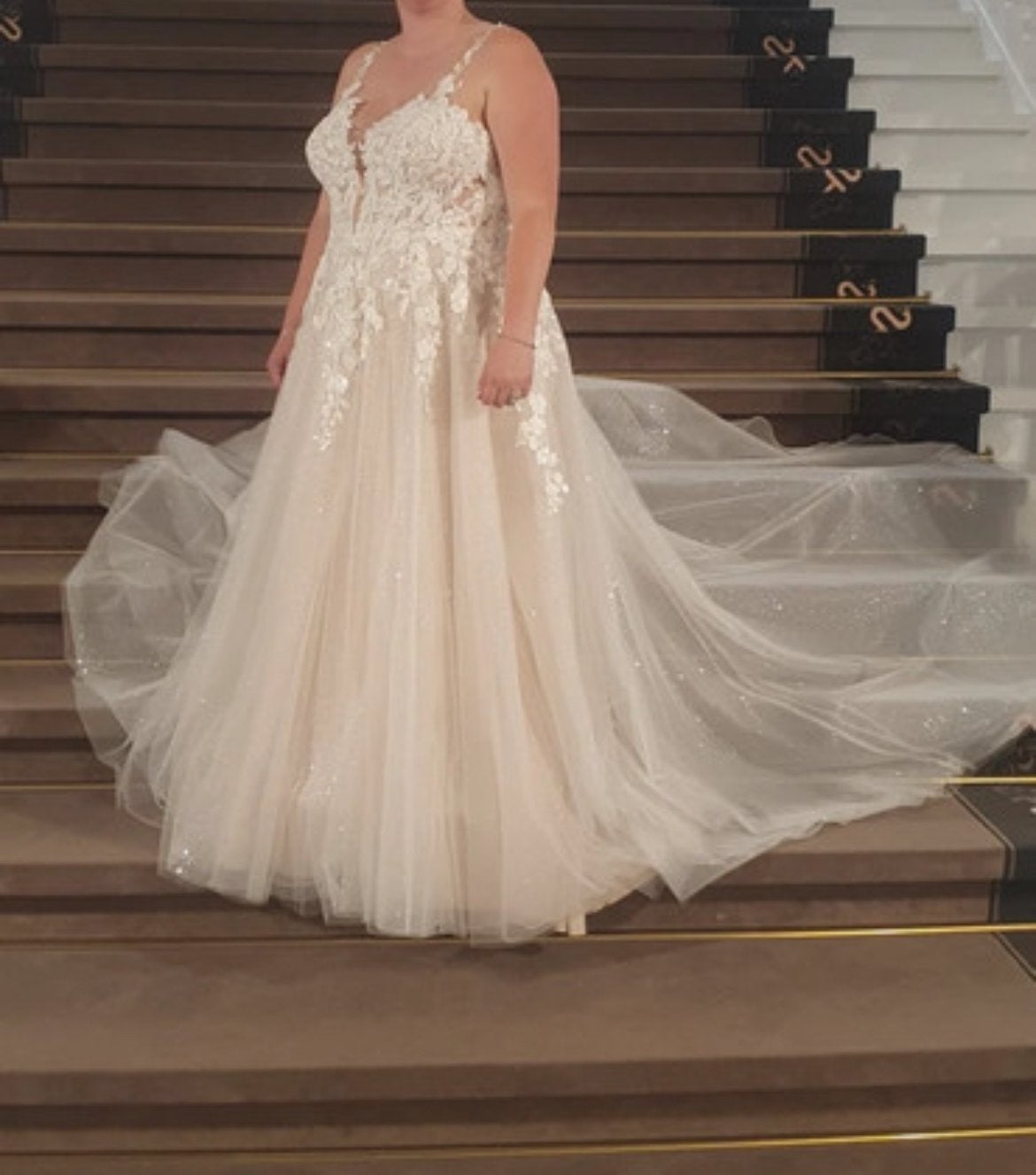 Nieuwe Modeca Dafna trouwjurk XXLmaat 48 ongedragen Koonings, Ophalen, Nieuw, Wit, Trouwjurk
