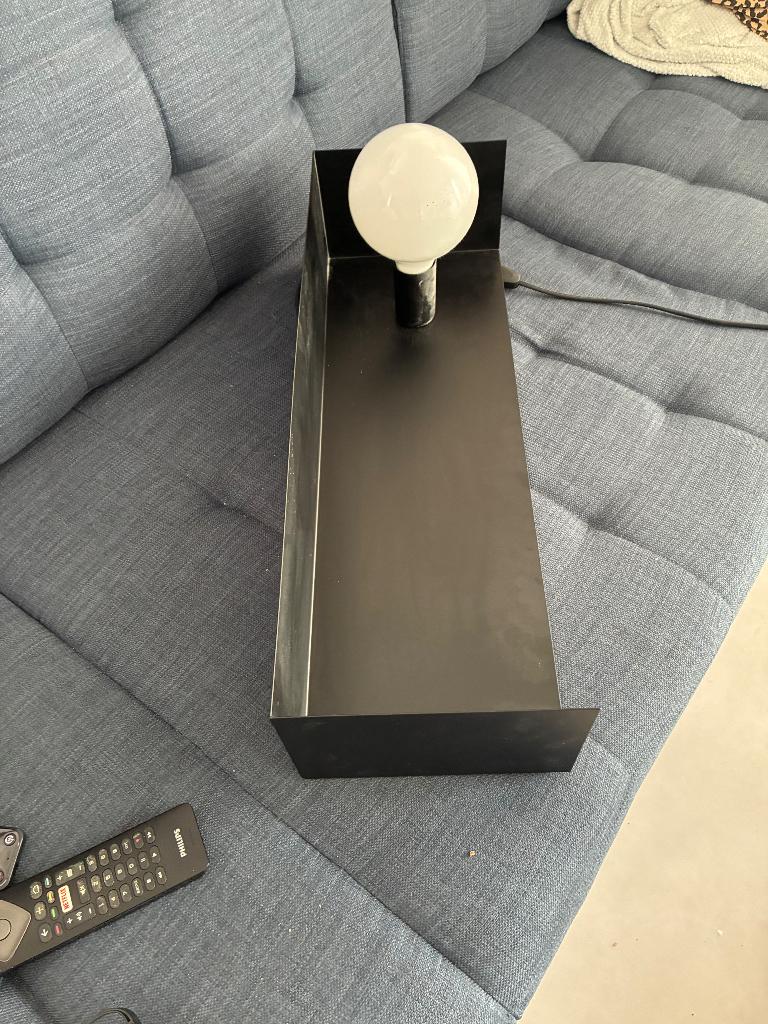 Lamp met boekenplank, Ophalen, Zo goed als nieuw