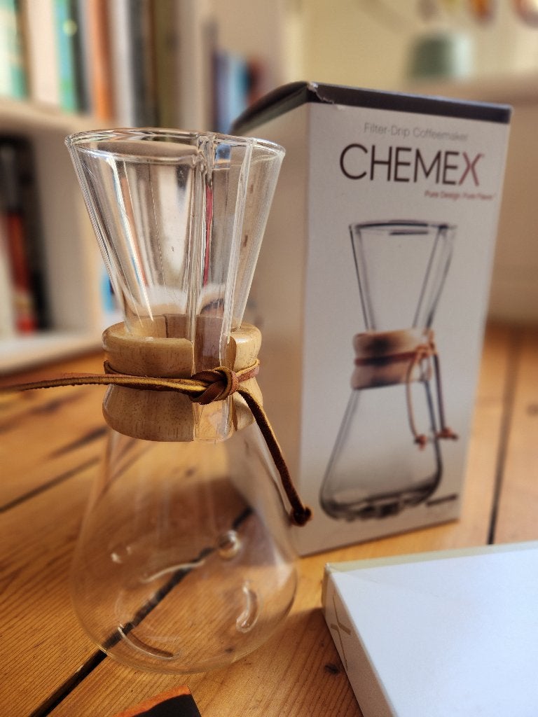 Chemex filter drip coffeemaker + filters, Koffiemachine, Gemalen koffie, Ophalen of Verzenden, Zo goed als nieuw