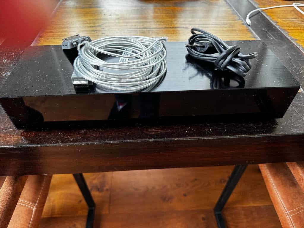 Samsung One Connect Box voor specifieke tv modellen, Ophalen, Gebruikt